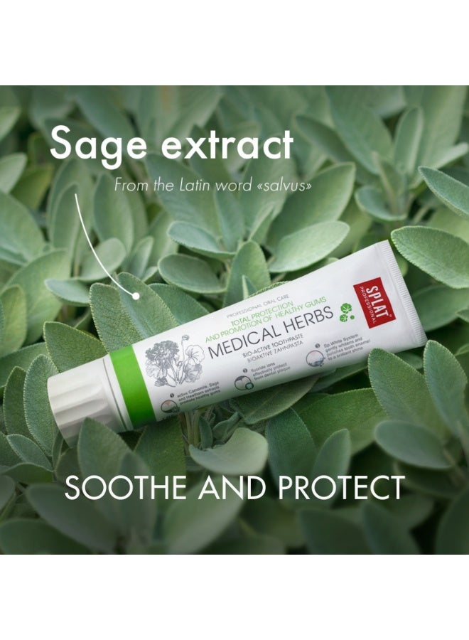 سبلات بروفيشنال ميديكال هيربس | جل معجون أسنان طبيعي | خبير العناية باللثة الحساسة ونفس منعش | البابونج وزيوت عطرية | عناية باللثة | يحتوي على الفلورايد | نباتي | 100 مل - Image 3